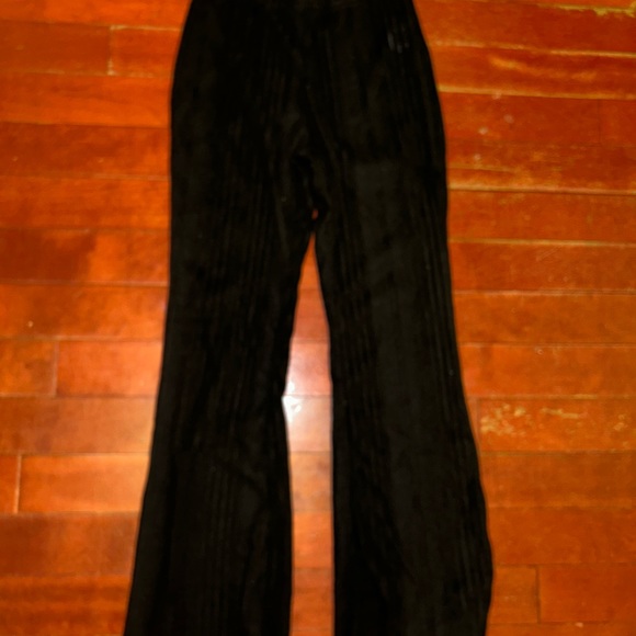 Shein beach pants - Picture 2 of 4
